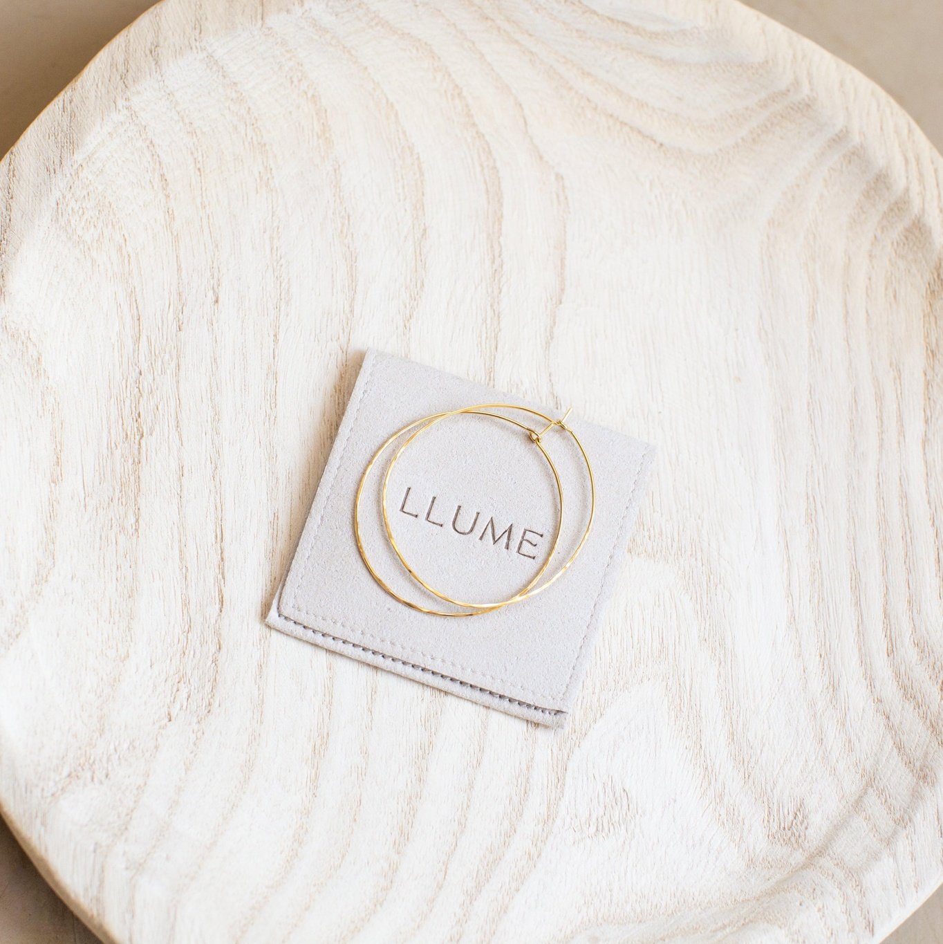 So Dainty Hoops - LLUME Jewelry